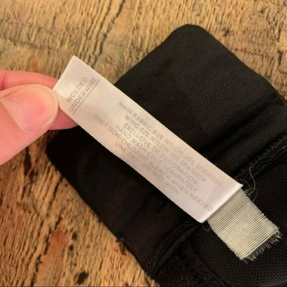 Livi active molded underwired adjustable bra - 40DD - Picture 8 of 8